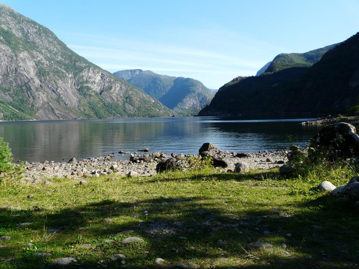 Kvamsdal Pensjonat 4 Eidfjord Exterior foto